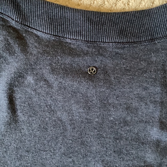 Lululemon Crop Sweatshirt - Picture 4 of 5